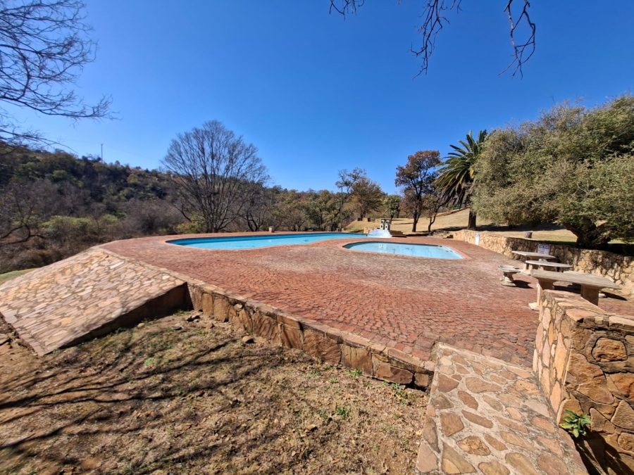 2 Bedroom Property for Sale in Grootfontein North West